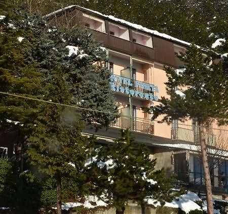 Hotel Pineta Loiano Exteriör bild